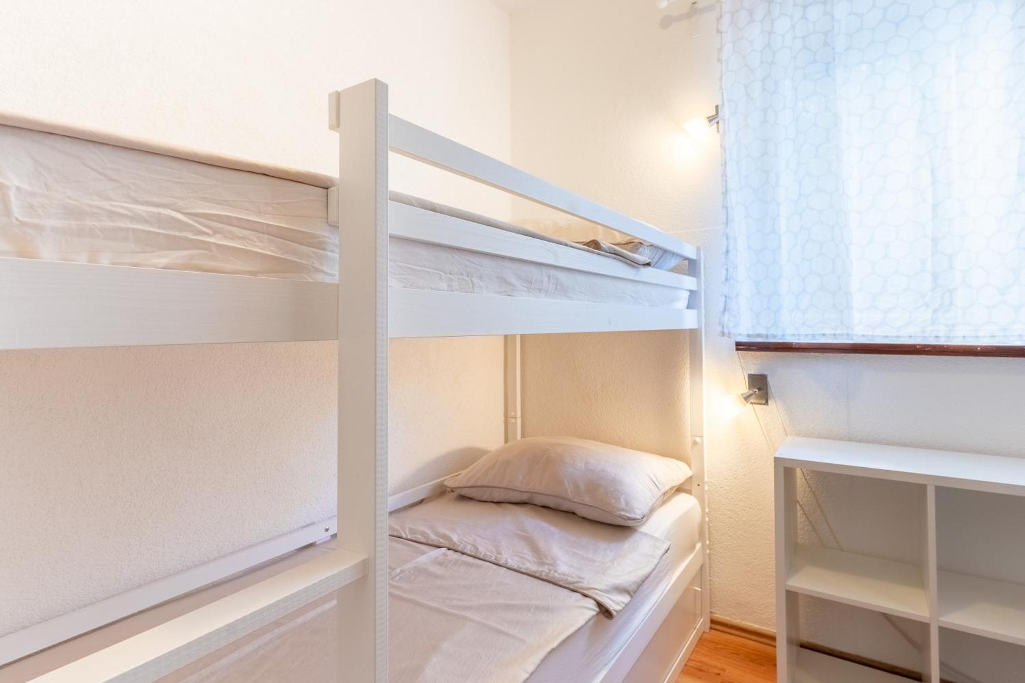 Apartments & Rooms Klemenc Црес Номер фото